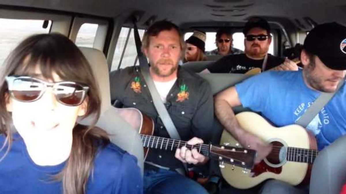 Video | Nicki Bluhm & The Gramblers Direwolf Van Session