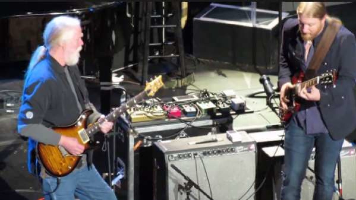 Videos | Gregg Allman Tribute - Widespread Panic And More