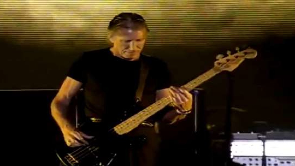 Full Show Friday | Roger Waters Dark Side Of The Moon Tour