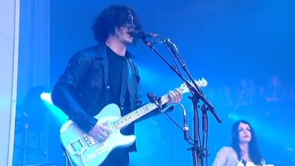 Cover Alert | Jack White Jams On Metallica At Glastonbury