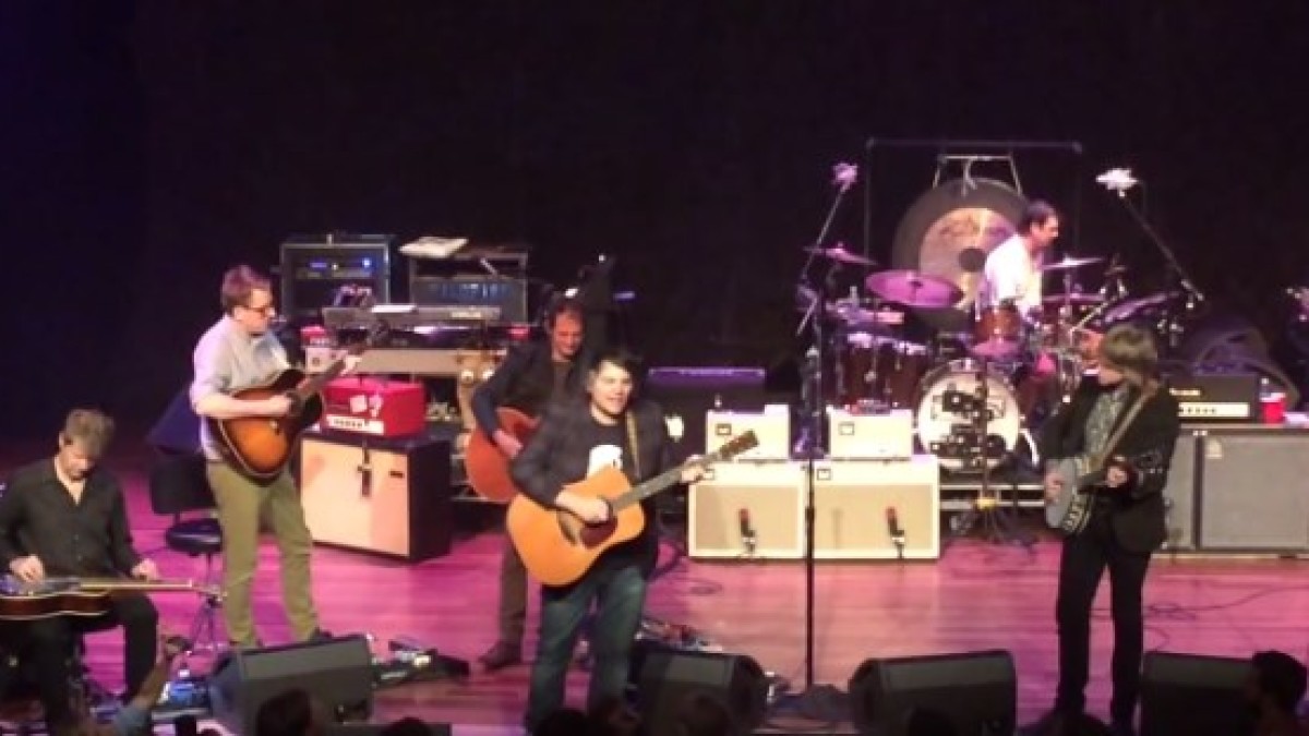 Wilco Goes Unplugged For Second Encores At Ryman