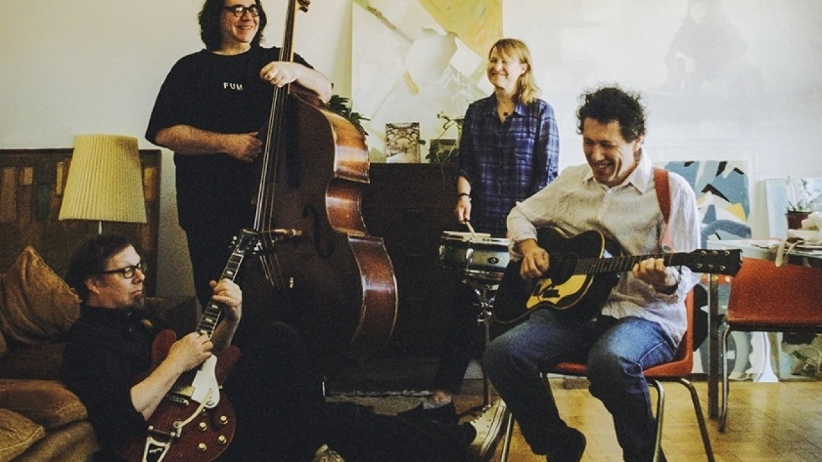 Saturday Stream | The Expanded Yo La Tengo
