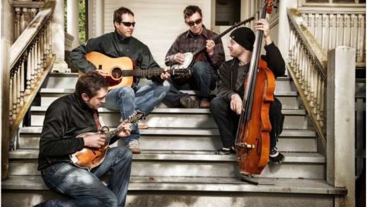 Yonder Mountain String Band Announce Flood Benefit