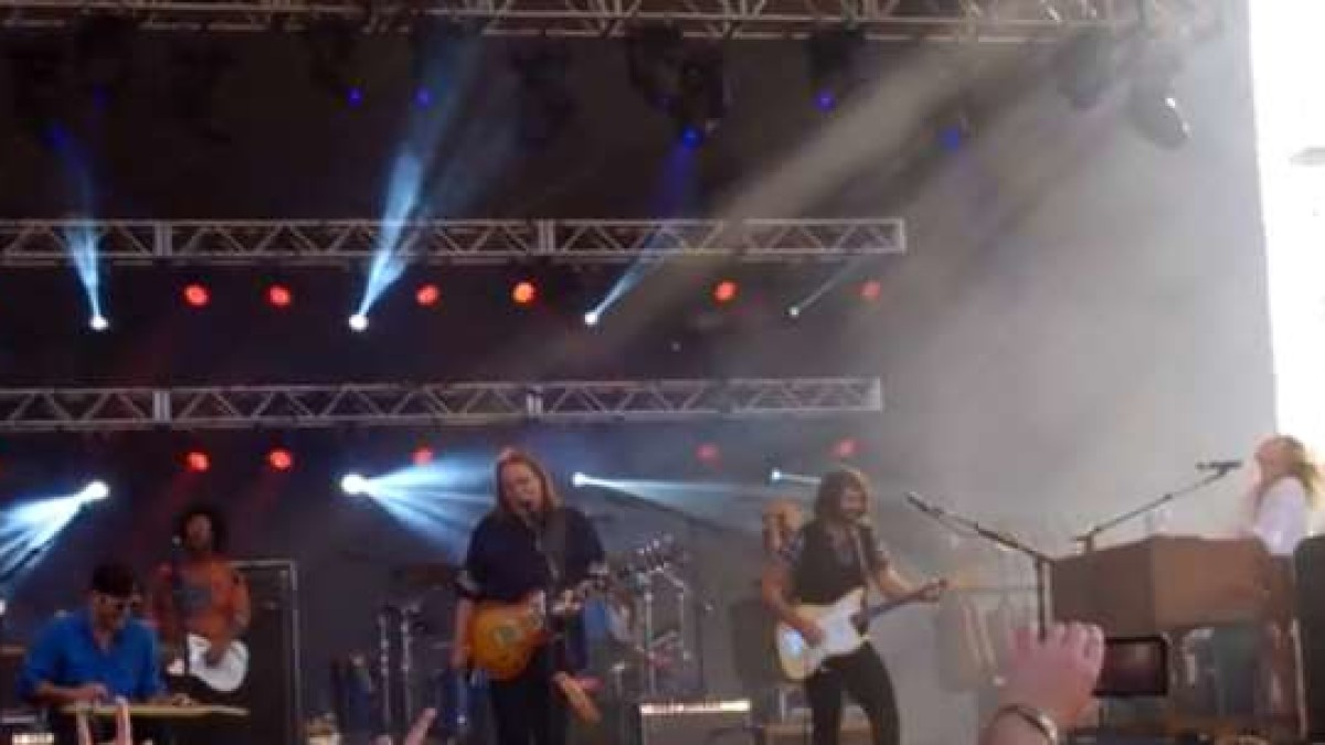 Cover Alert | Grace Potter And The Nocturnals With Warren Haynes - Your Time Is Gonna Come