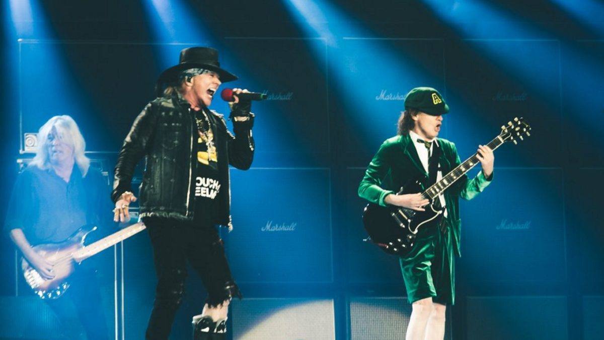 AC/DC With Axl Rose Busts Out Song Last Played In 1979