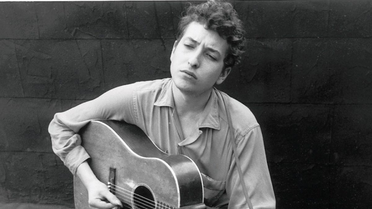 Timotheé Chalamet Set To Sing Bob Dylan Songs In Upcoming Biopic