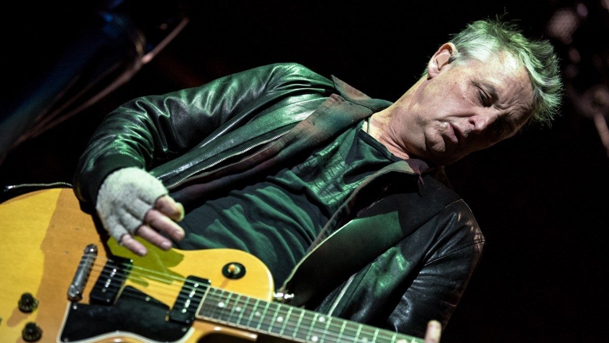 Mike McCready To Guest With The Roots On 'The Tonight Show'