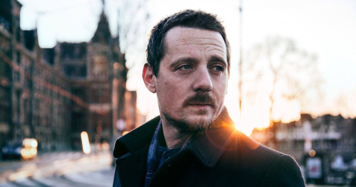 Sturgill Simpson Press Crop