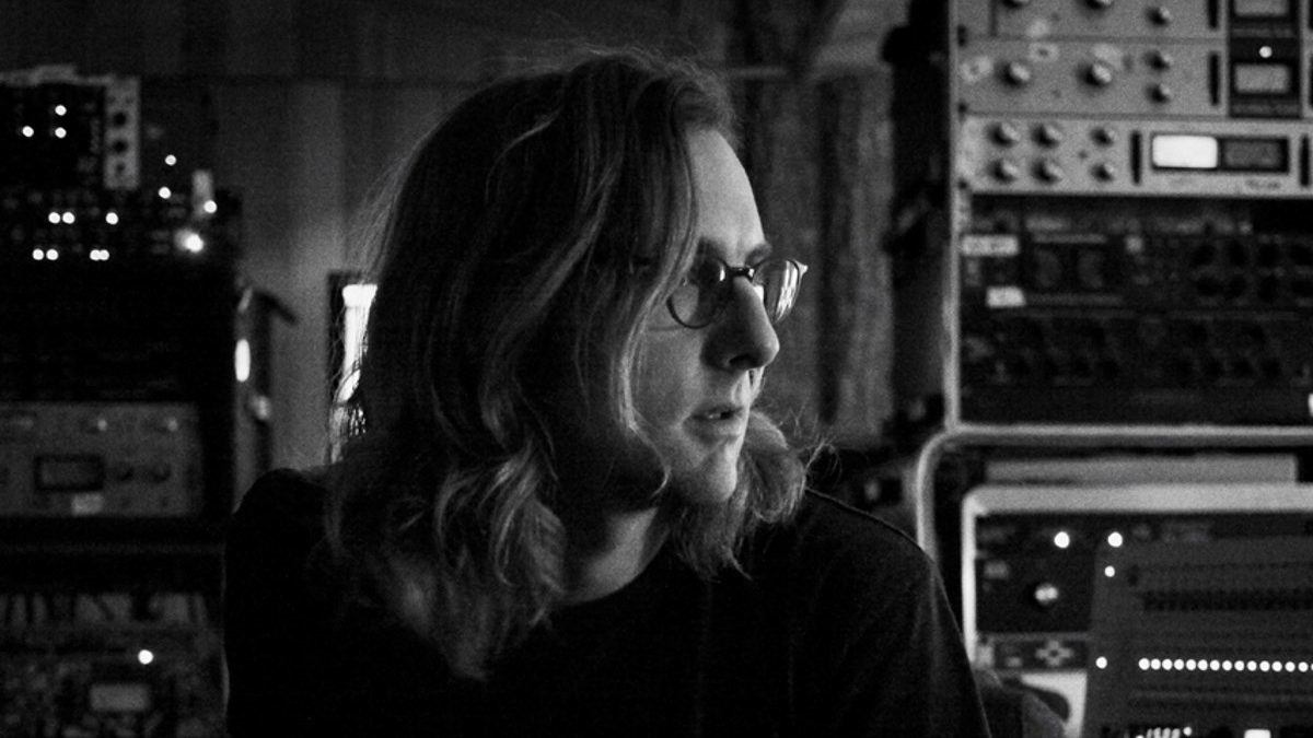 My Morning Jacket Guitarist Carl Broemel To Release Solo Album '4th Of July'