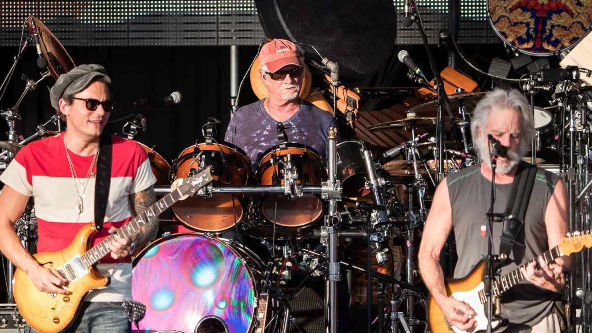 Dead & Company Debuts 'Box Of Rain' At Riverbend In Cincinnati