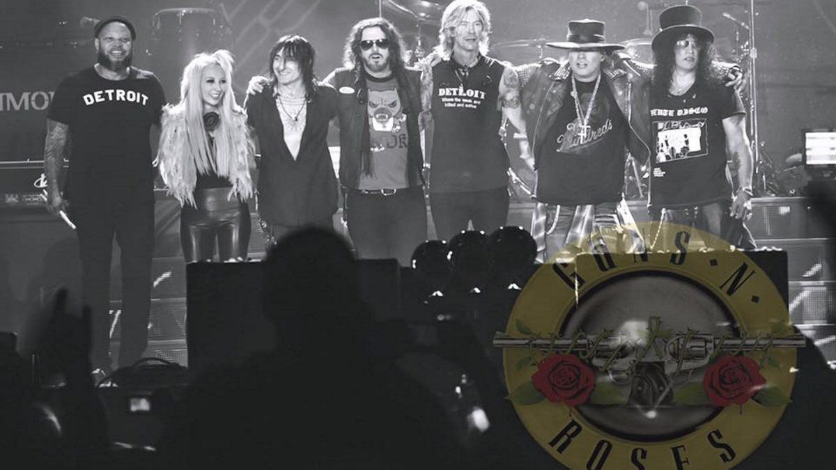 Guns N' Roses Kick Off Not In This Lifetime Tour In Detroit: Setlist & Videos