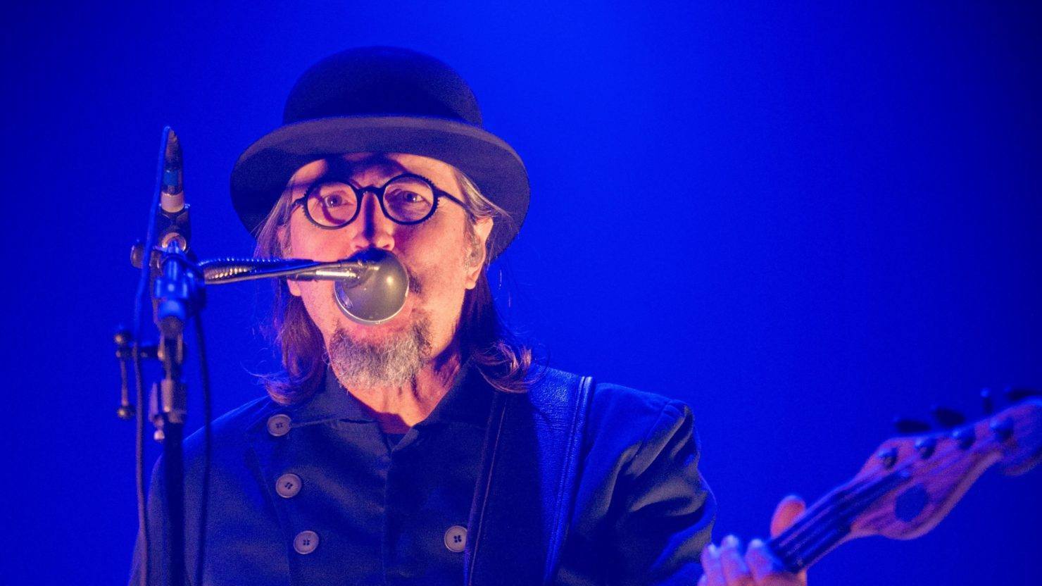 トランプ Summer 2025 Fontaines - Mixed Les Claypool's Bastard Jazz, Blue Note, Nov 5, 2025 Tickets
