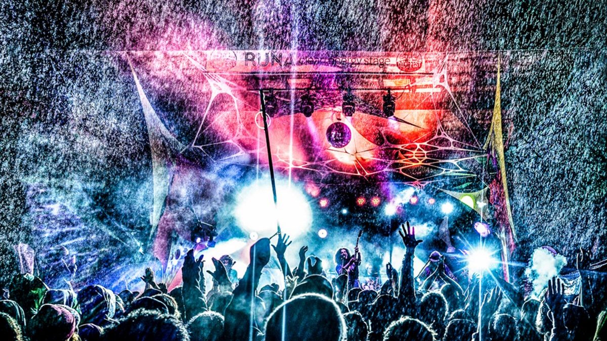 Pigeons Playing Ping Pong Extend Summer Tour 2016