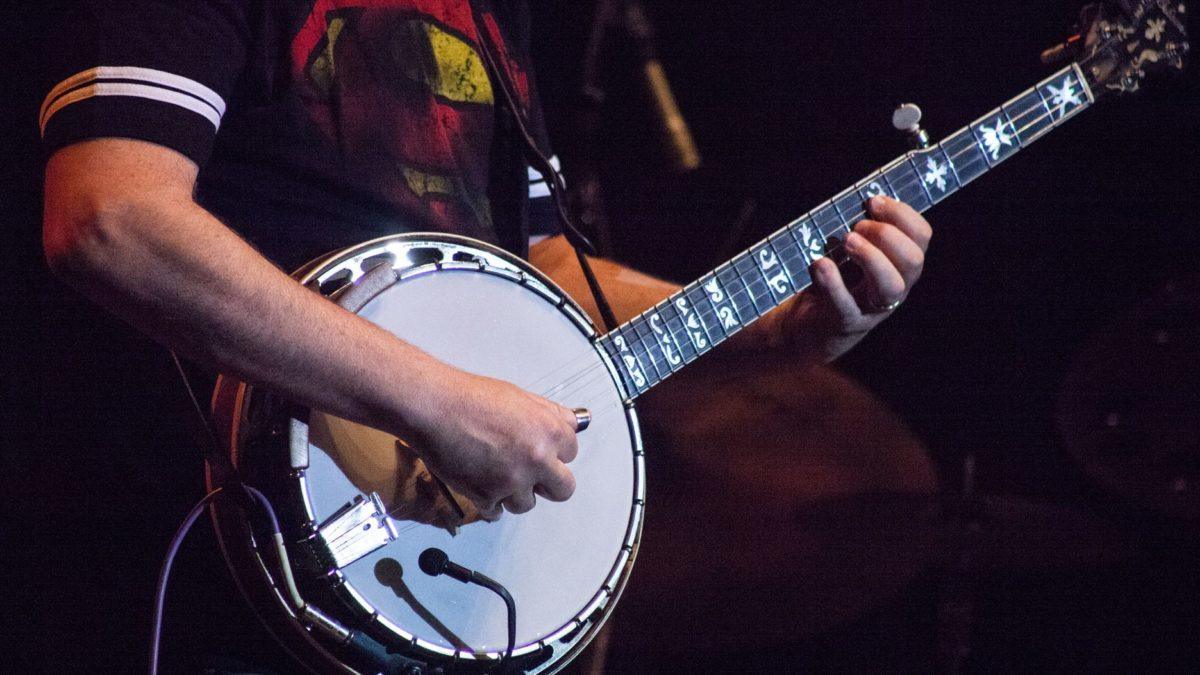 Happy Birthday Bela Fleck: With Jerry Garcia & David Grisman In 1991