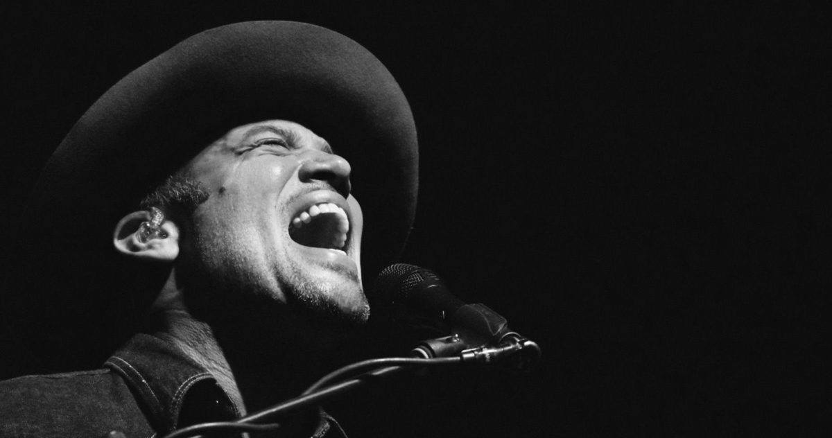 Ben Harper Stu Kelly Crop