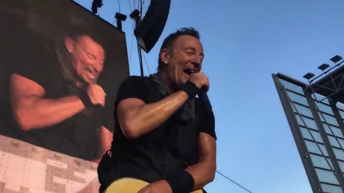 Bruce Springsteen & The E Street Band Keep The Tour Debuts At European Finale