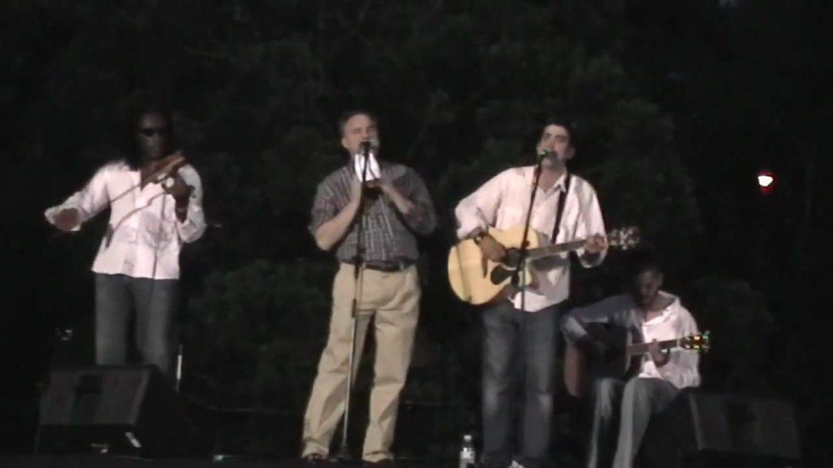 Tim Kaine Covers Bob Dylan With Boyd Tinsley In 2009
