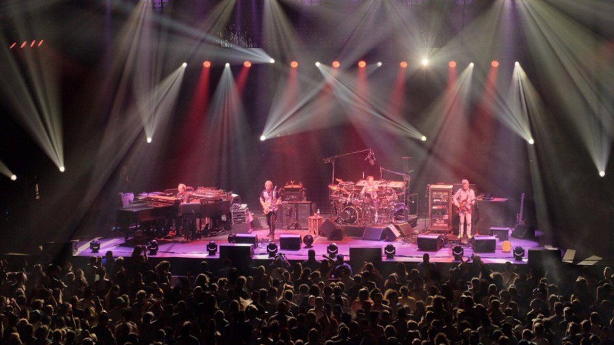[UPDATED] Had To Have That: Phish At Bill Graham Civic Auditorium Night 2 - Recap, Setlist & The Skinny