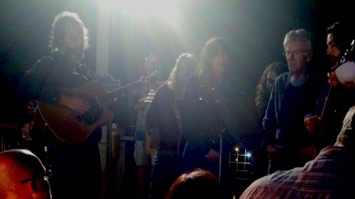 [UPDATED] Phil Lesh & Friends Ascends Into The Light & Plays Outdoor Campfire Encore Again