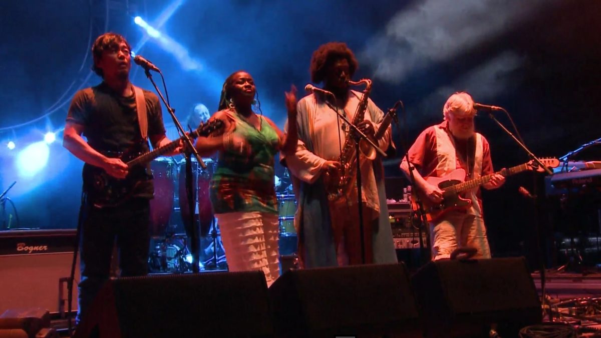 The String Cheese Incident Welcomes Sheryl Renee & Kamasi Washington At Red Rocks