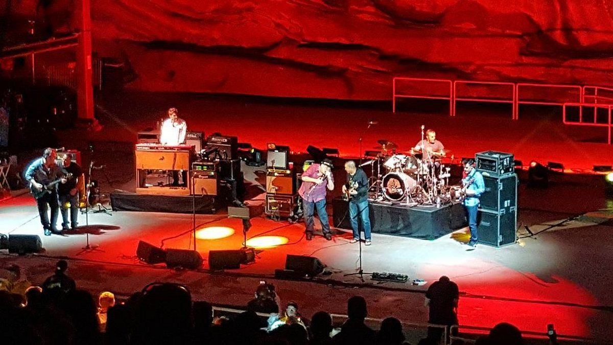 Blues Traveler Welcomes Oteil Burbridge, Eric Krasno & More At Red Rocks