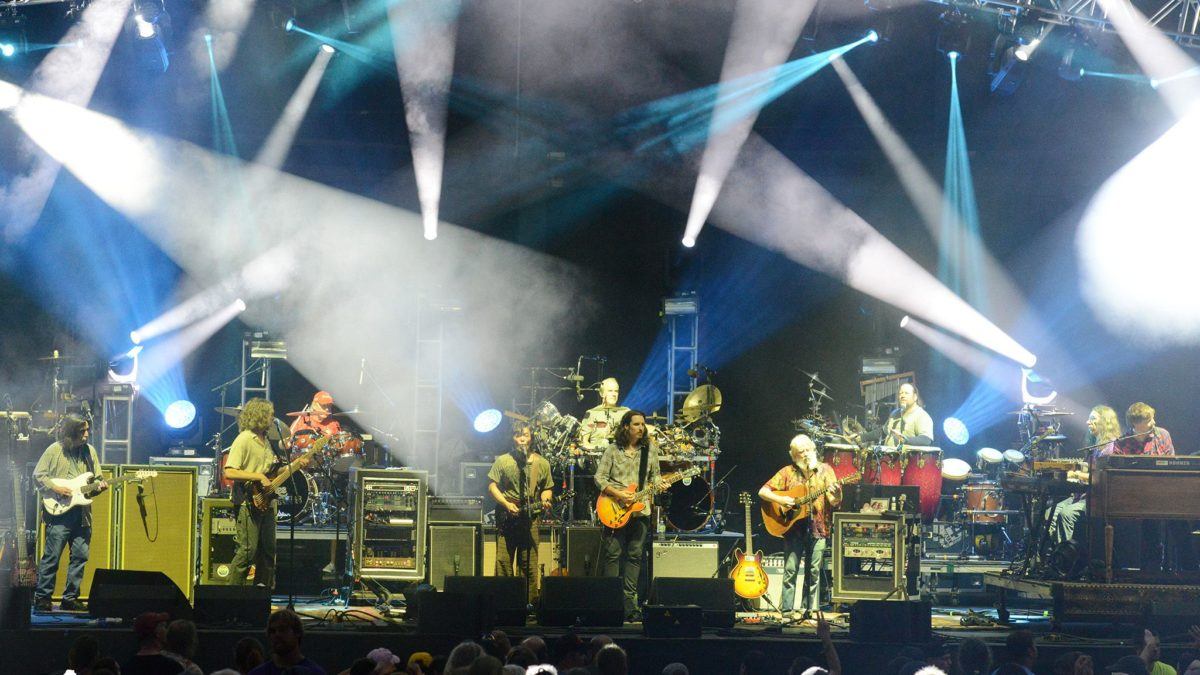 Allman Brothers Family Incident & moe. Pink Floyd Set Highlight Friday At Peach Music Festival: Photos, Videos & Setlists