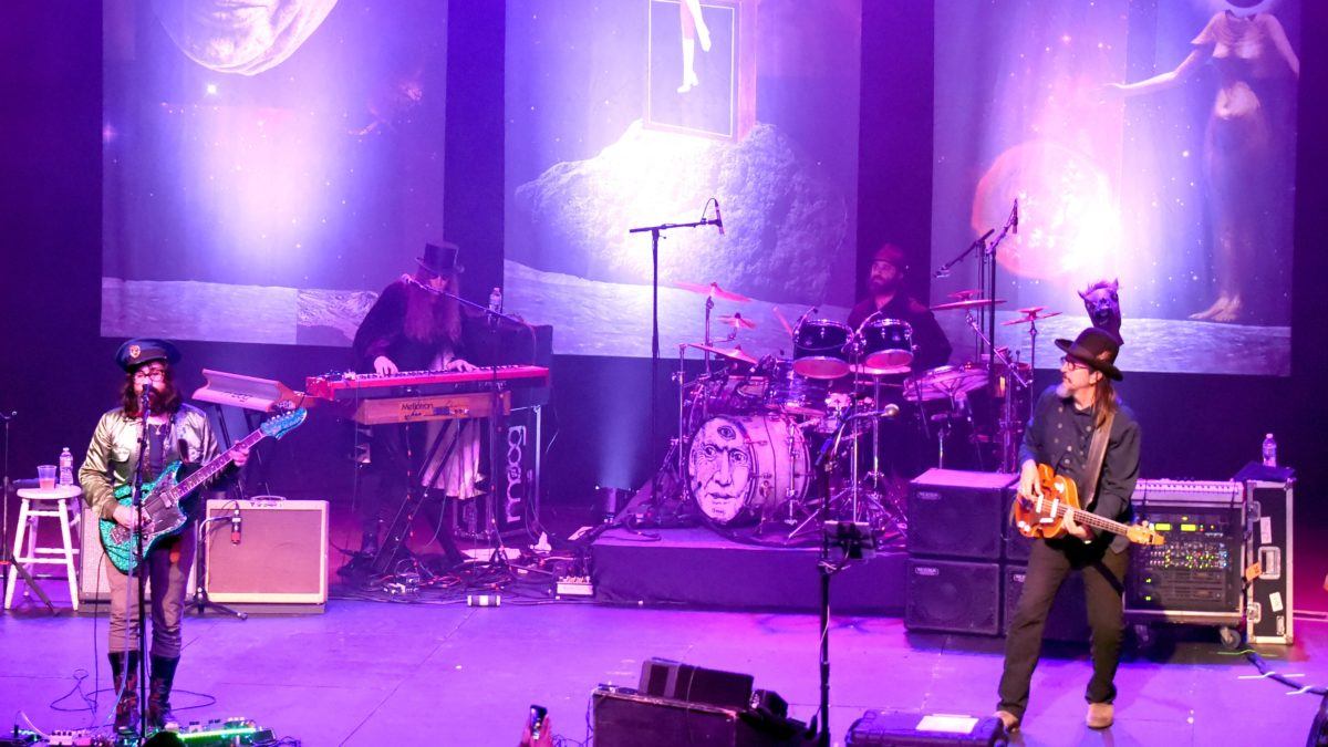 The Claypool Lennon Delirium Covers King Crimson