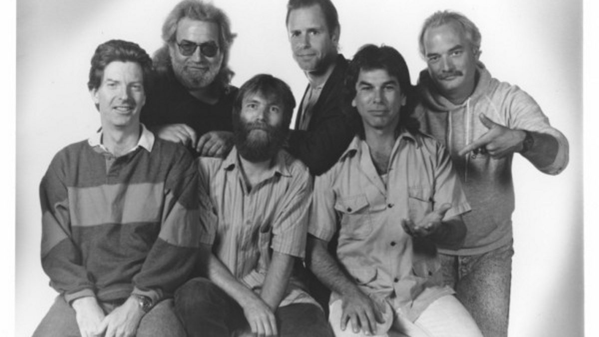 New To YouTube: Grateful Dead Plays 'California Earthquake' For 2nd & Final Time In 1989