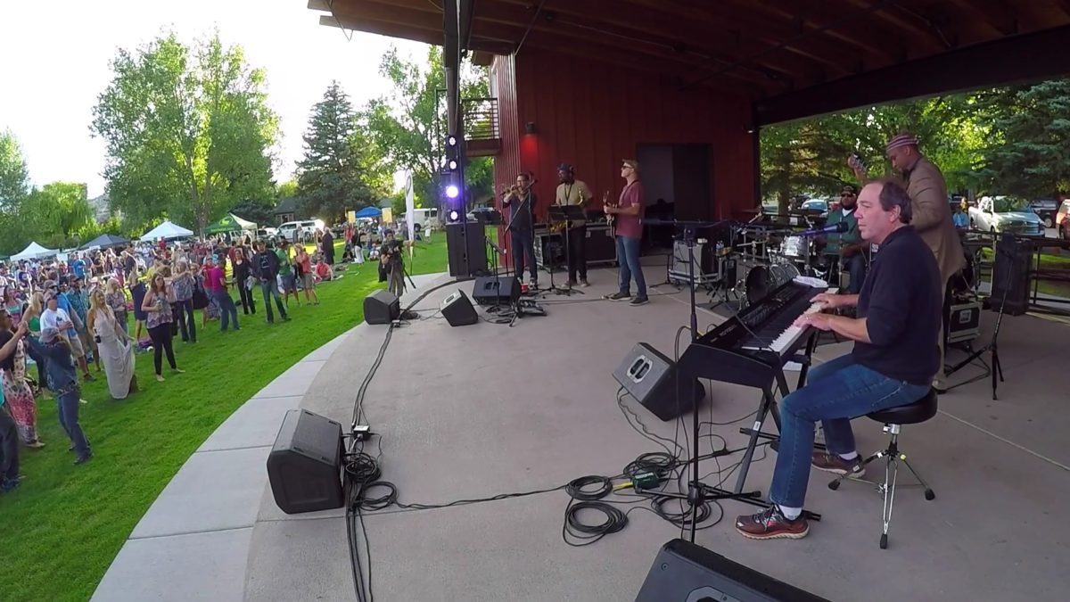 Multi-Cam Video: JoJo Hermann’s Slim Wednesday Plays ‘Baby Let Me Hold Your Hand’