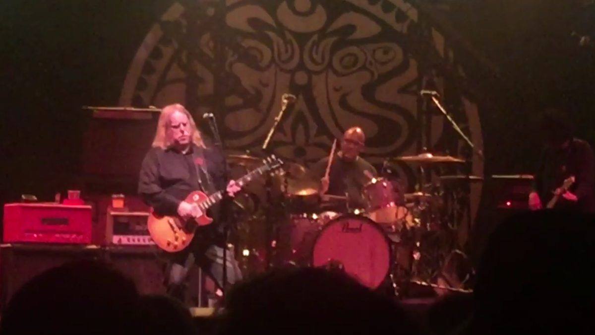 Gov't Mule Covers 'In Memory Of Elizabeth Reed' With Steve Elson In New Haven