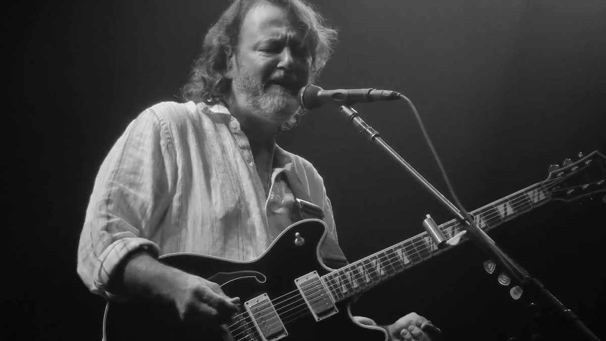 Pro-Shot Video: Widespread Panic Plays 'Let's Get The Show On The Road’ In St. Augustine