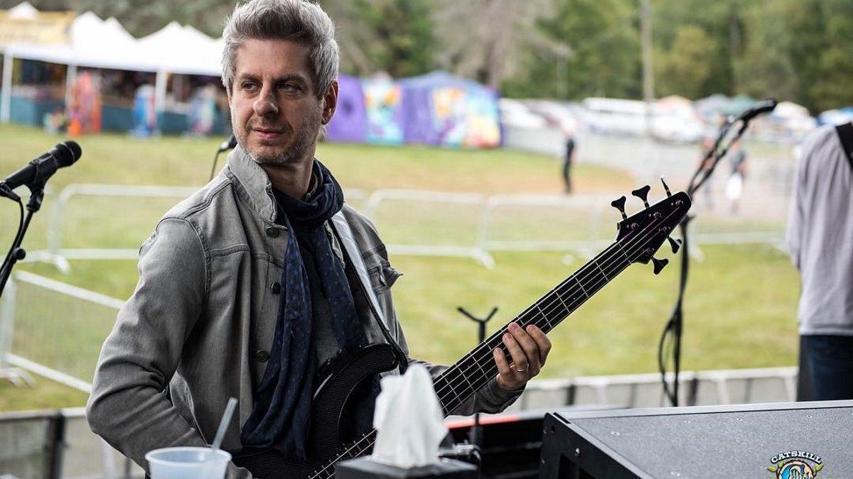 Mike Gordon Plays Catskill Chill & Working On Solo Album