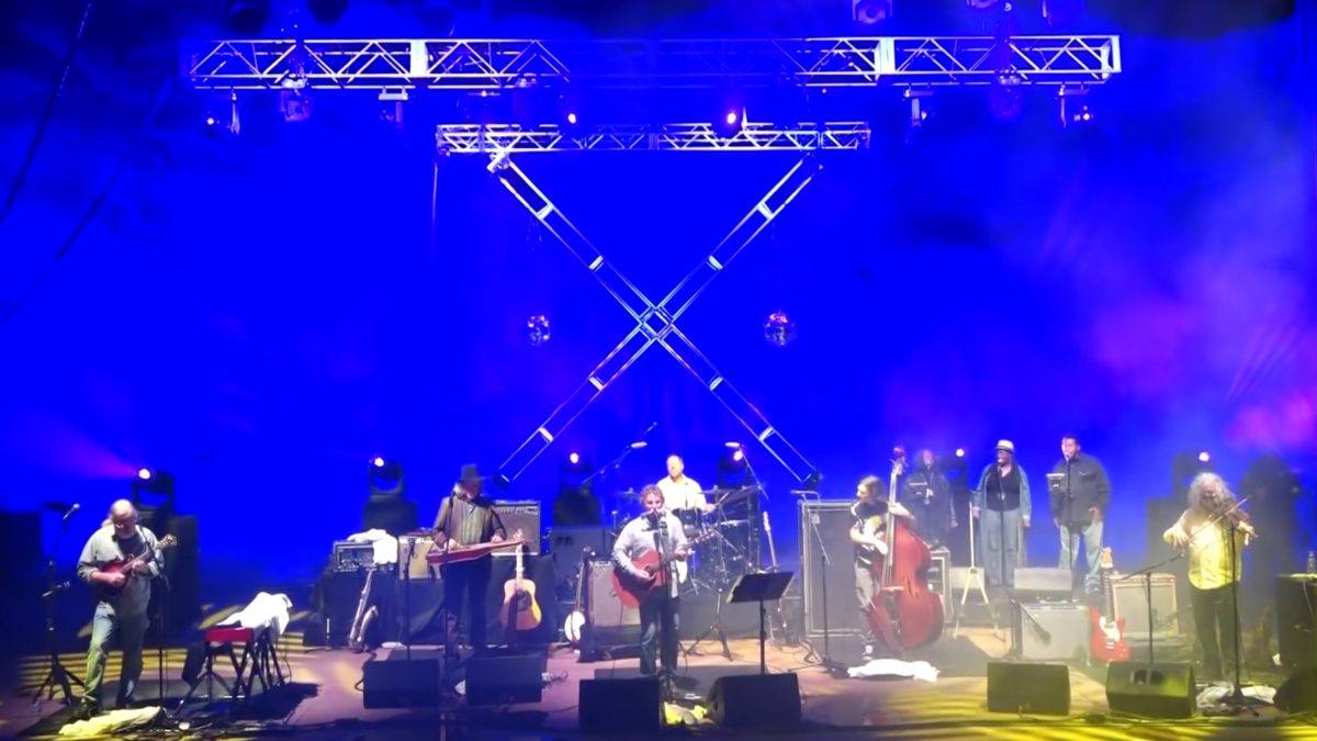 Railroad Earth Covers Shuggie Otis At Red Rocks