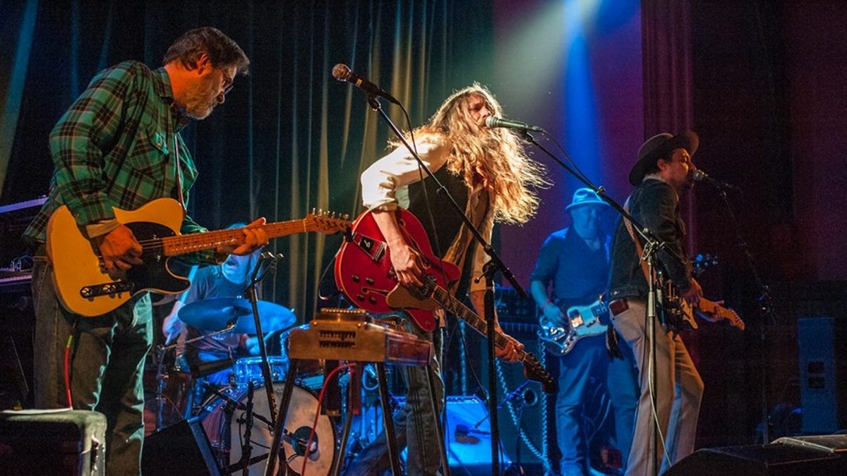 Bay Area Favorites San Geronimo Share 'OneMic' Session