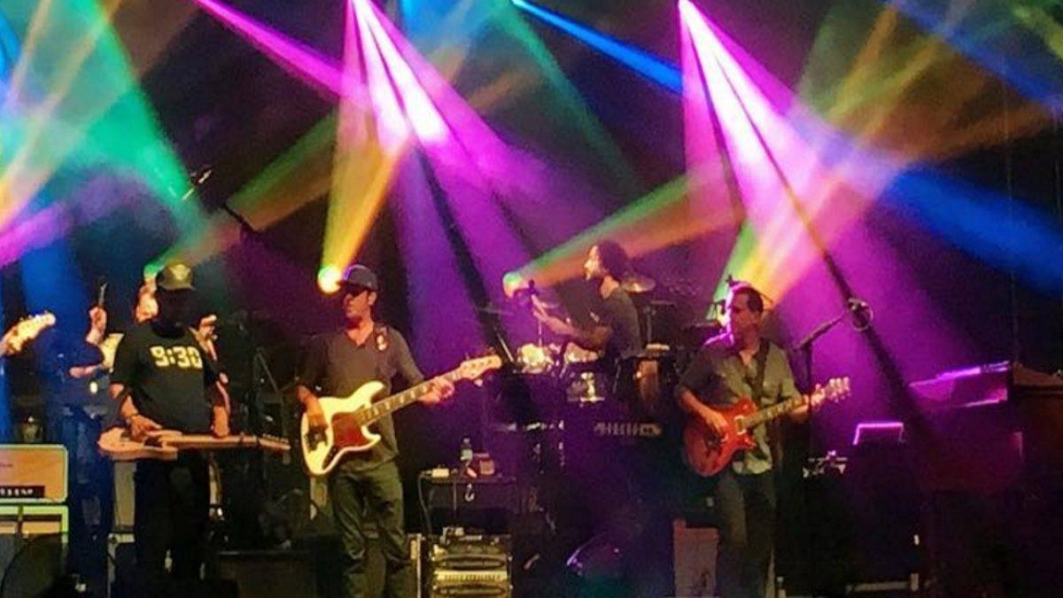 Umphrey's McGee Debuts Cover And Welcomes Anders Beck & Jennifer Hartswick At North Coast
