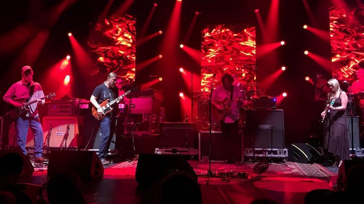 Derek Trucks & Susan Tedeschi Guest With Widespread Panic In St. Augustine