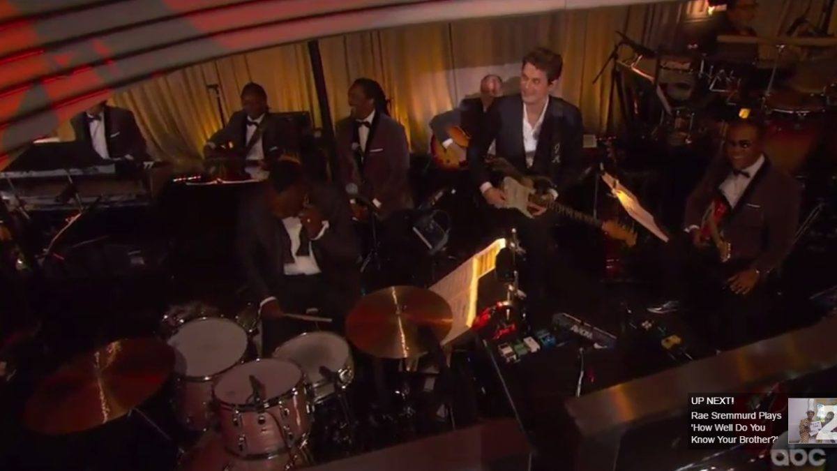 Guitarist John Mayer Jams With House Band At 2016 Emmy Awards