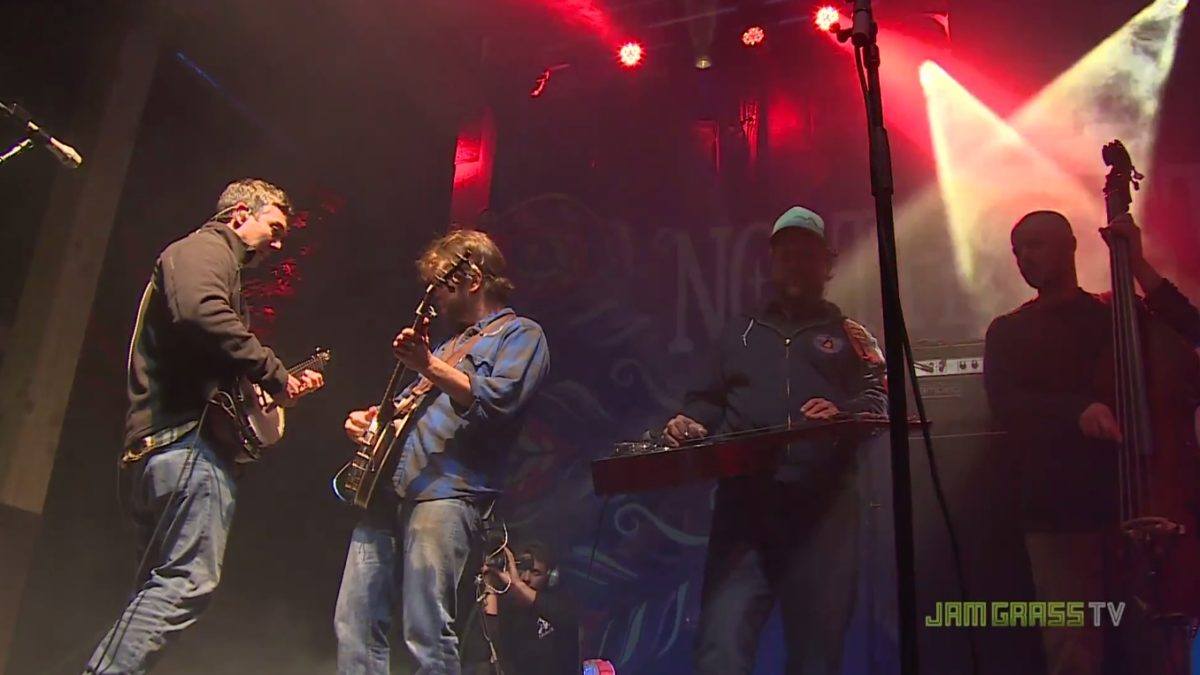 Pro-Shot Video: Yonder Mountain String Band Welcomes Guests Galore For 'Traffic Jam'