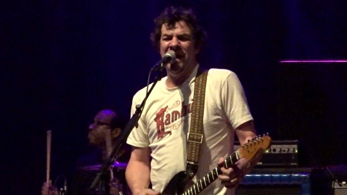 Full Show Video: Meat Puppets' Curt Kirkwood Joins Dean Ween Group In Michigan