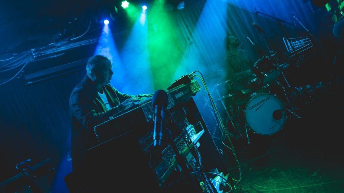 Medeski, Martin & Cline Play Completely Improvised Show In NYC  - Review & Videos