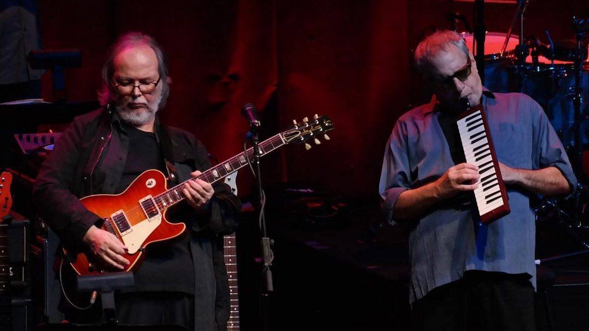 Steely Dan Busts Out Two Classics At Beacon Theatre