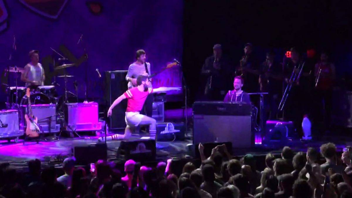 Full Show Video: Vulfpeck Plays Guest-Filled Set At Electric Factory