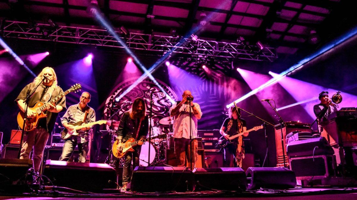 Gov't Mule Says Farewell To Blackberry Smoke With Guest Filled Encore