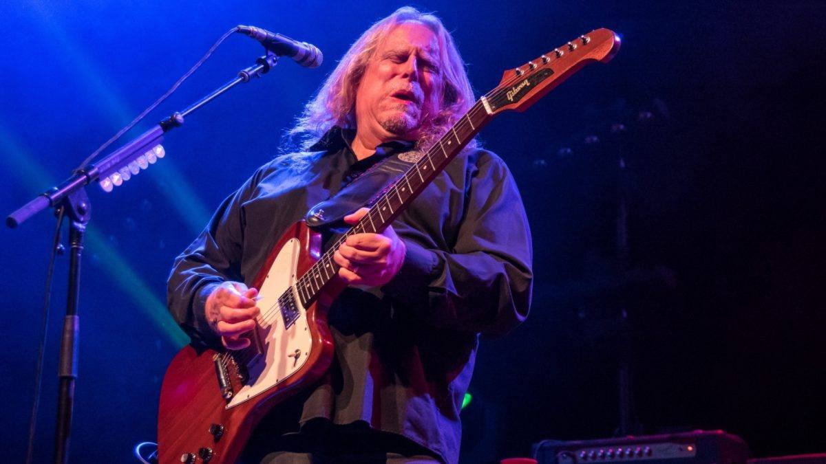 Full Show Audio: Gov’t Mule Honors Traffic At Mule-O-Ween Show In Albany
