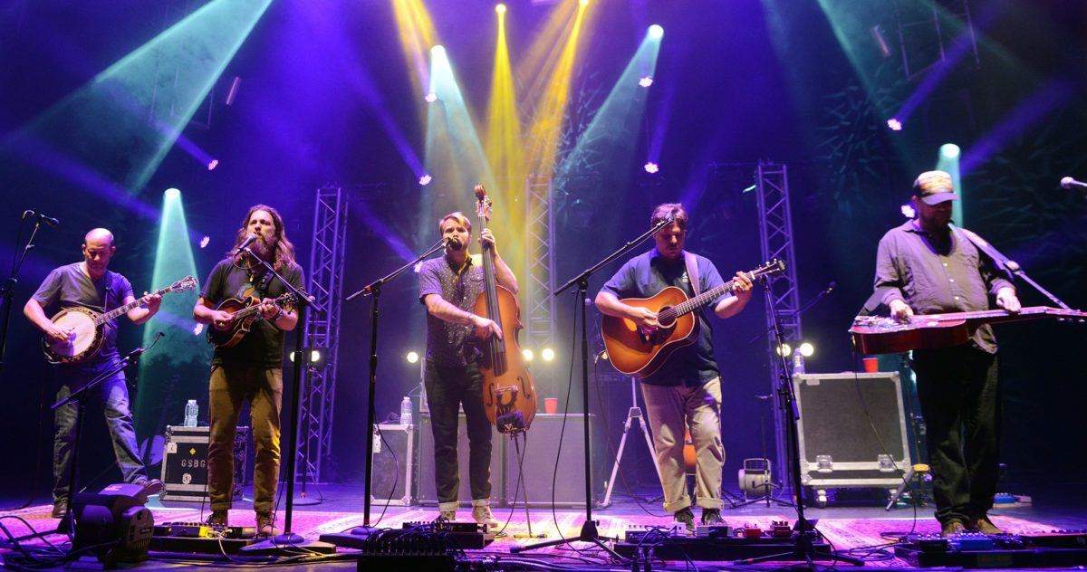 greensky-bluegrass-mccullough-crop-9