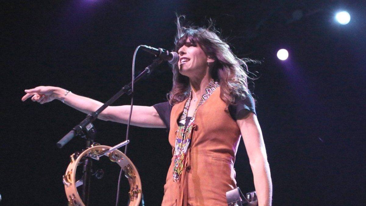 Today's Livestreams, May 27, 2021: Nicki Bluhm, Tedeschi Trucks, East Pointers & More