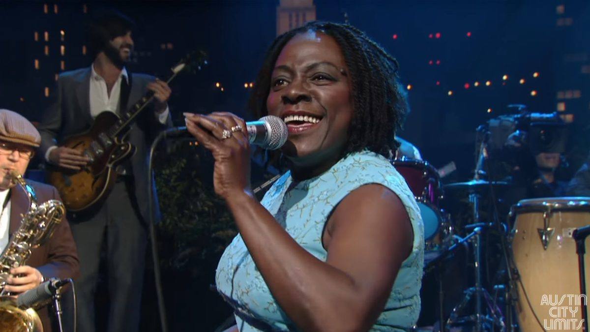 Sharon Jones & The Dap-Kings Perform 'How Do I Let A Good Man Down?' On 'ACL'