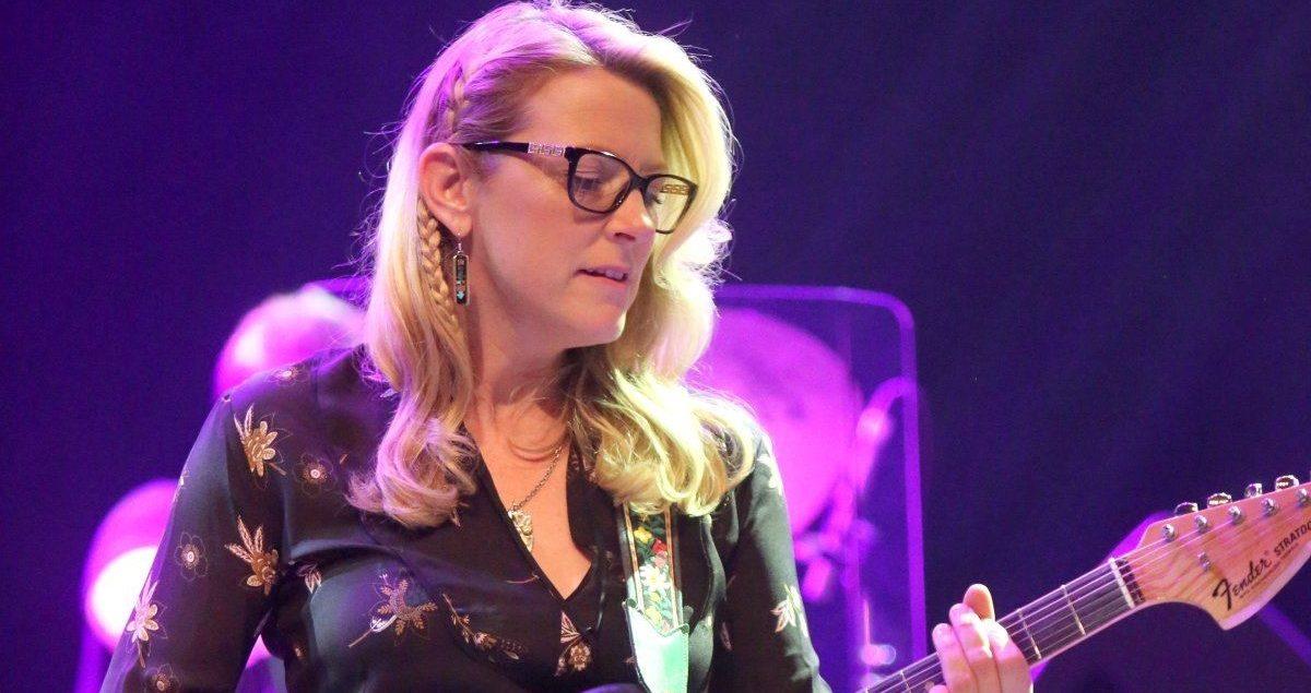 susan-tedeschi-weiand-crop-2