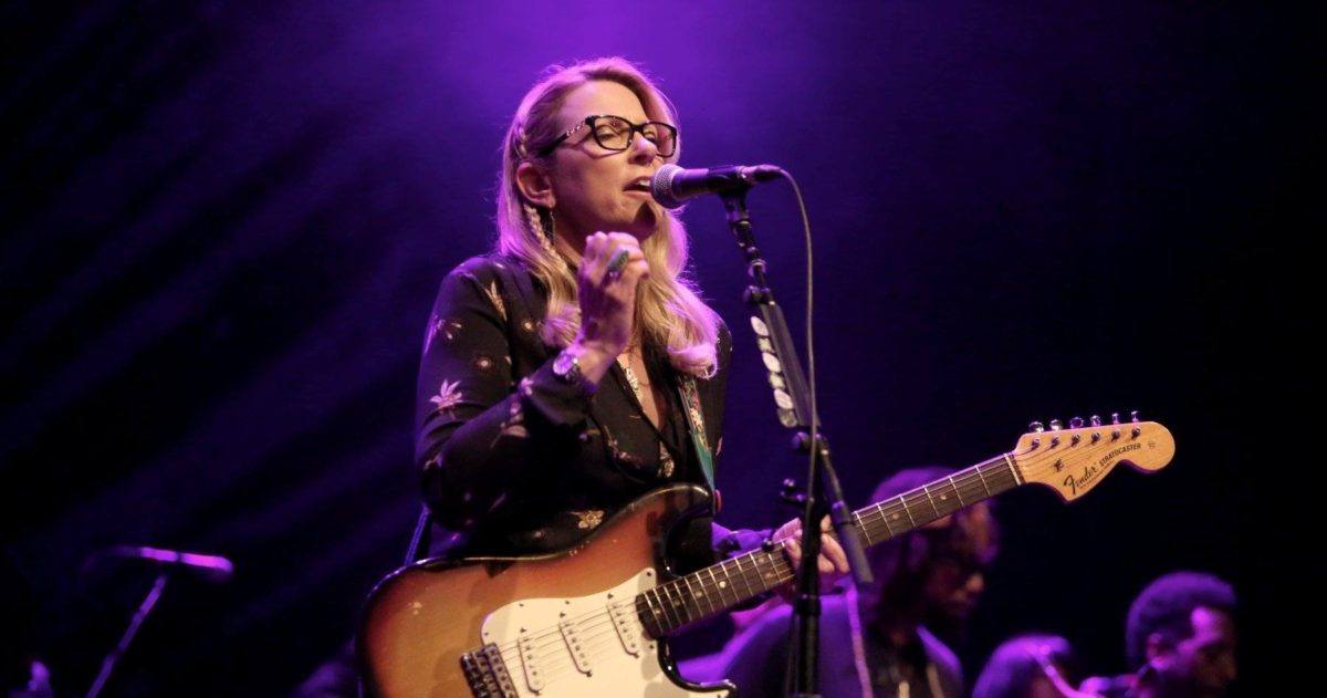 susan-tedeschi-weiand-crop-4