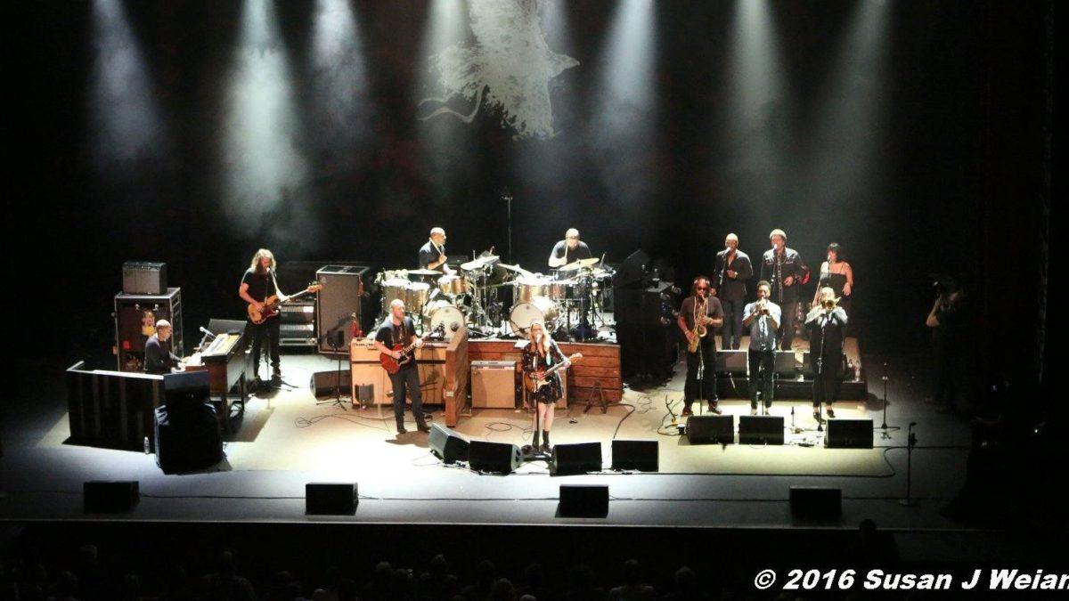 Tedeschi Trucks Band Announces 2017 West Coast Fall Tour